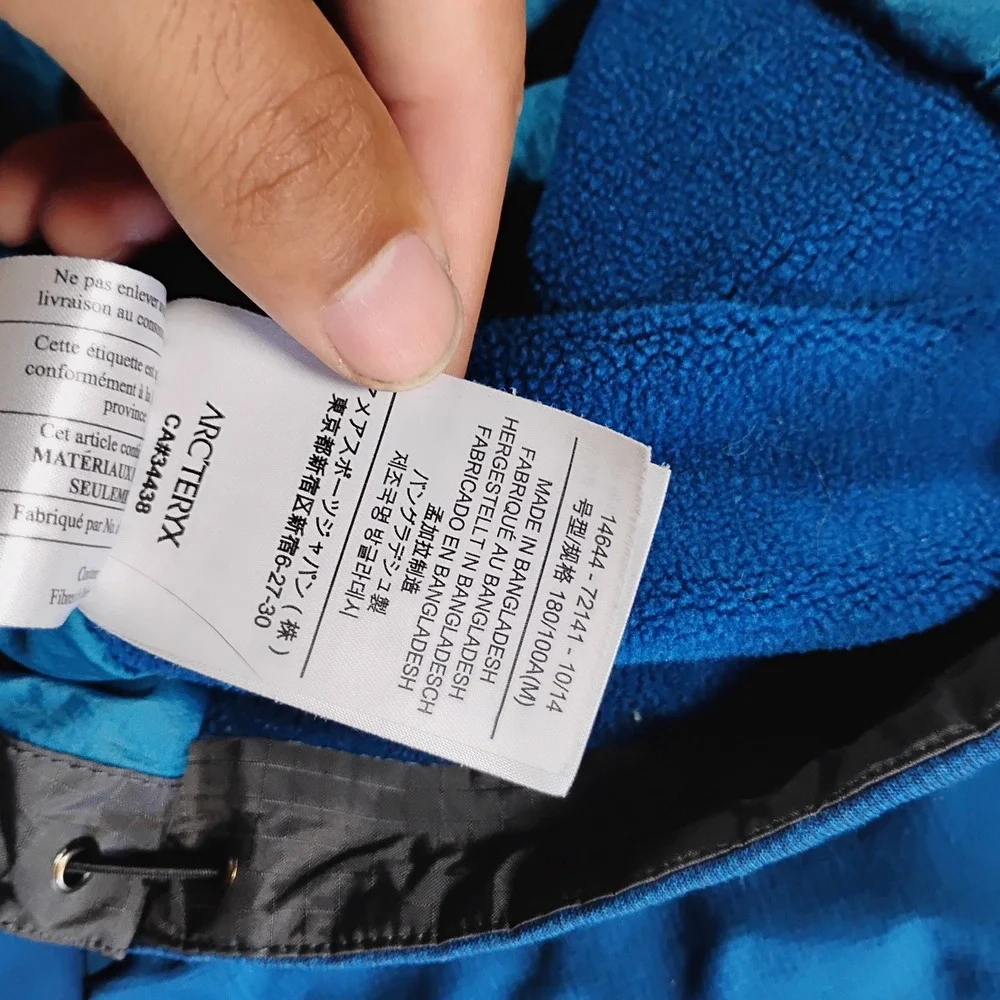 Arcteryx Atom LT Hoody Mens Blue Insulated Jacket 14644-72141 Size Medium